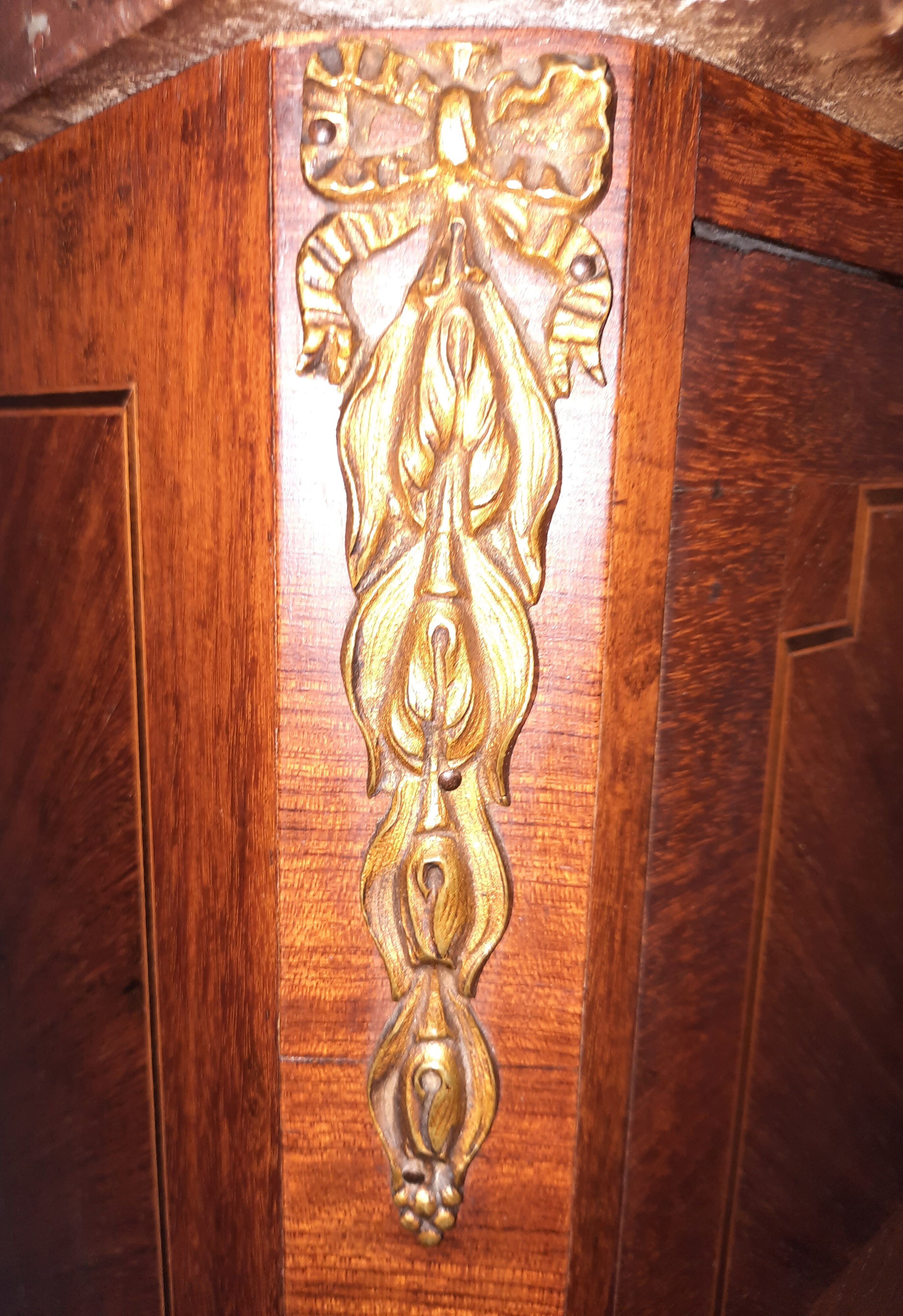 Secretaire de dame en bois de plaquage