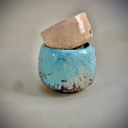 Glazed ceramics