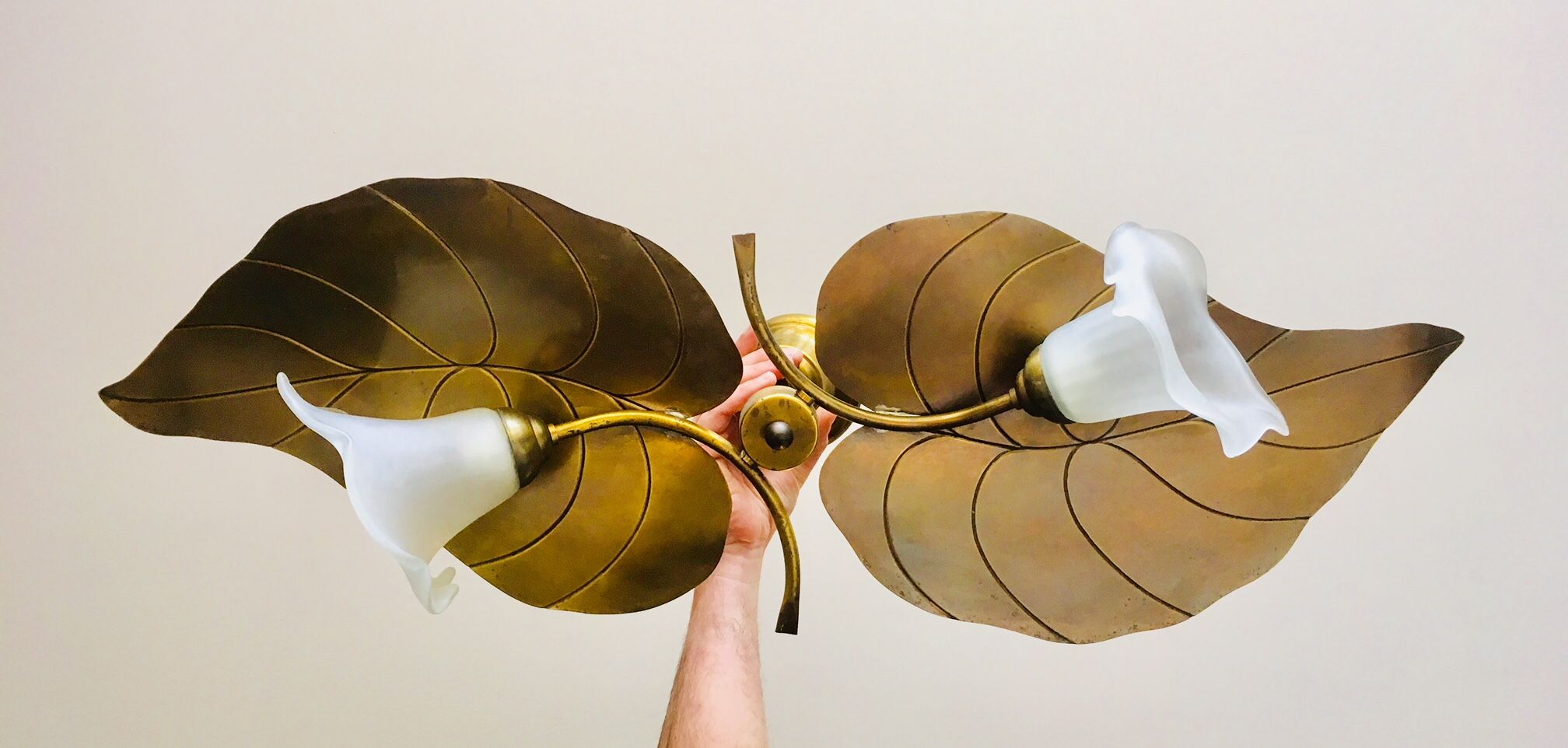 Ceiling light golden foliage