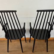 Armchair with armrests and Scandinavian bridge slats