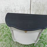 Grey console