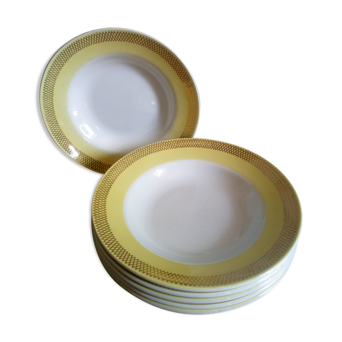 Six vintage plates with yellow and gold décor