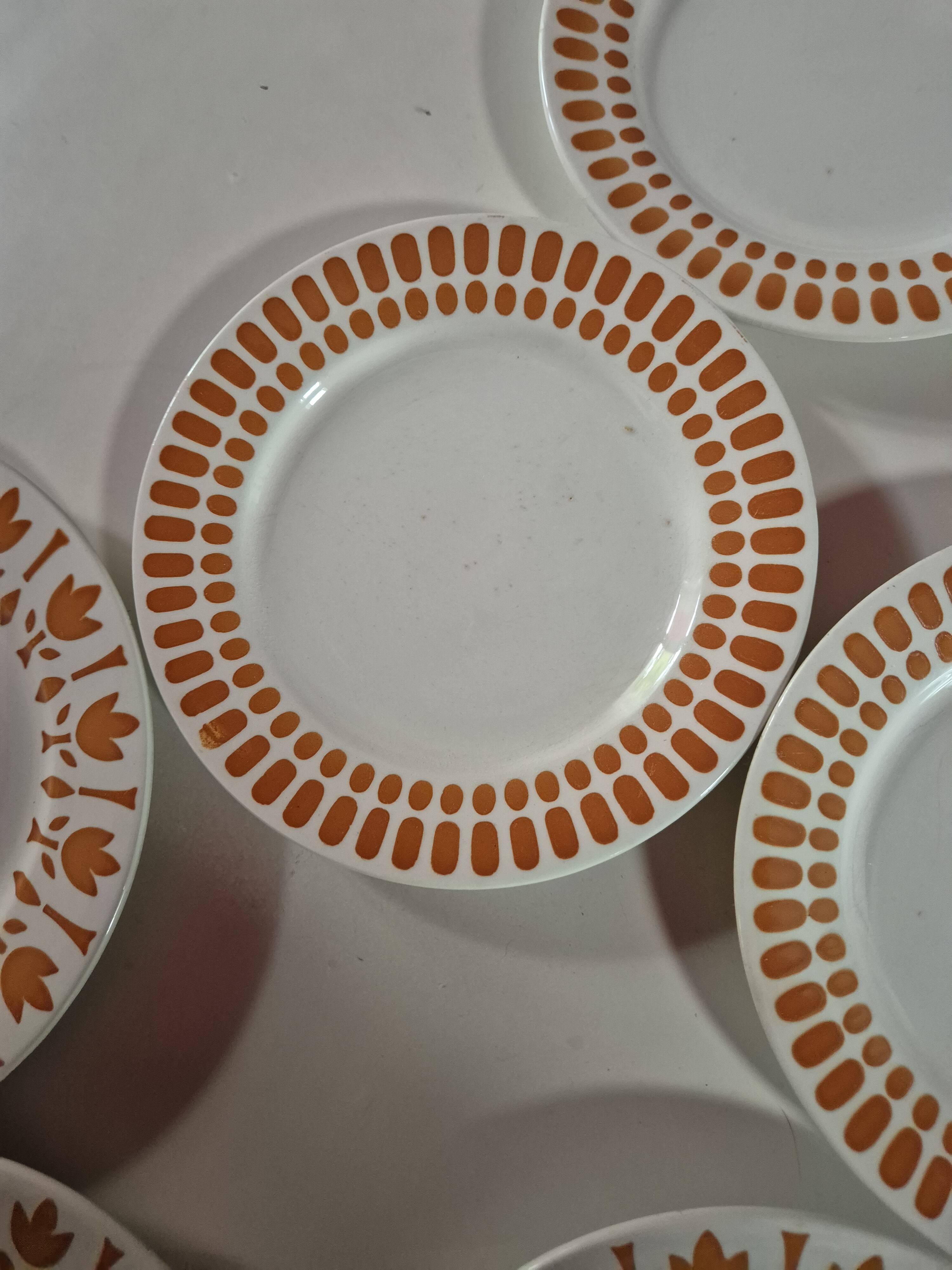 Set of 17 vintage Sarreguemines plates – Capri Ligoin model – orange
