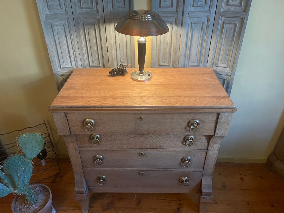 Dutch chest of drawers