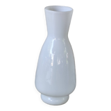 Vase en verre blanc