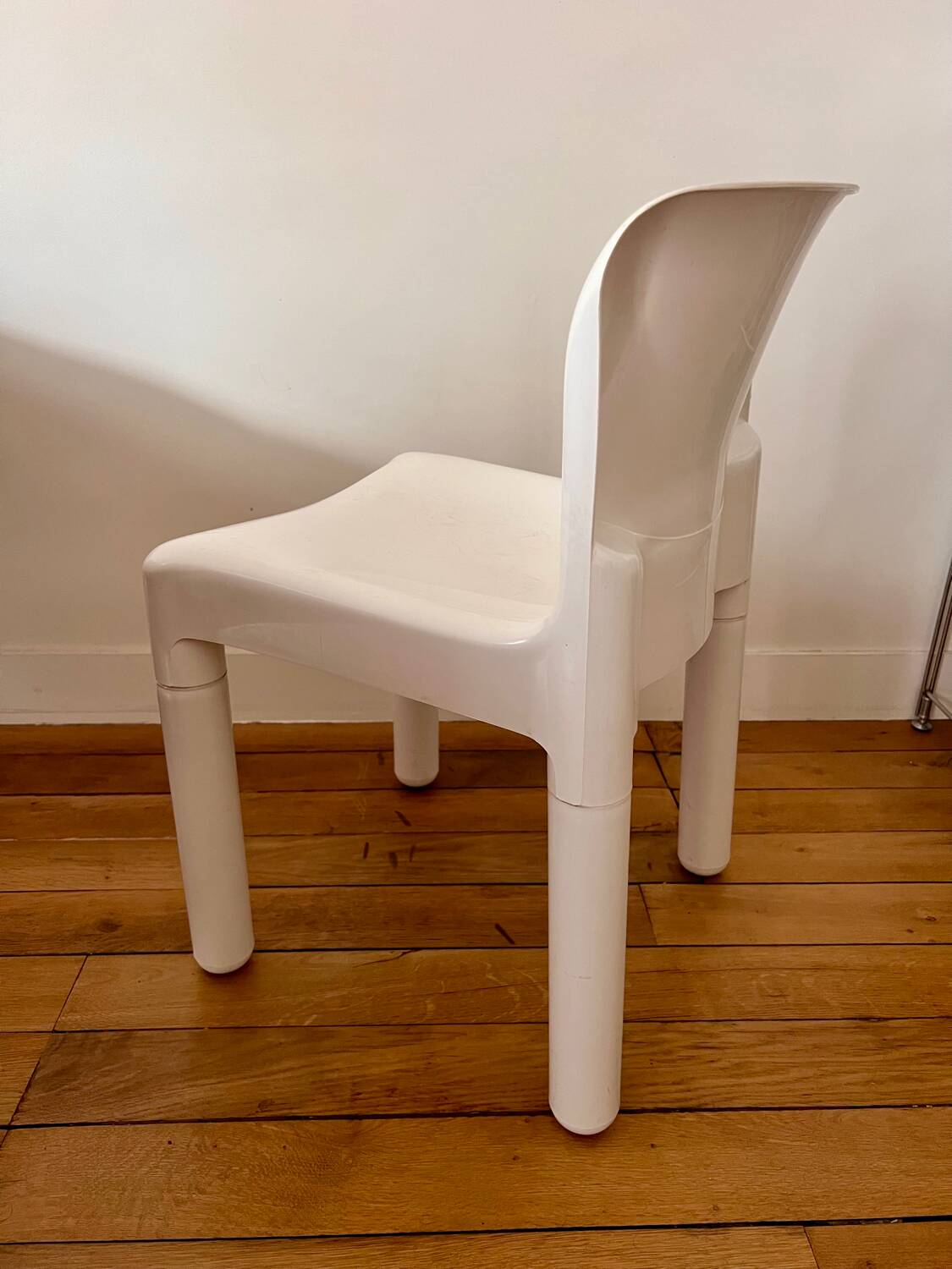 Chaise Kartell de Carlo Bartoli éditée en 1970