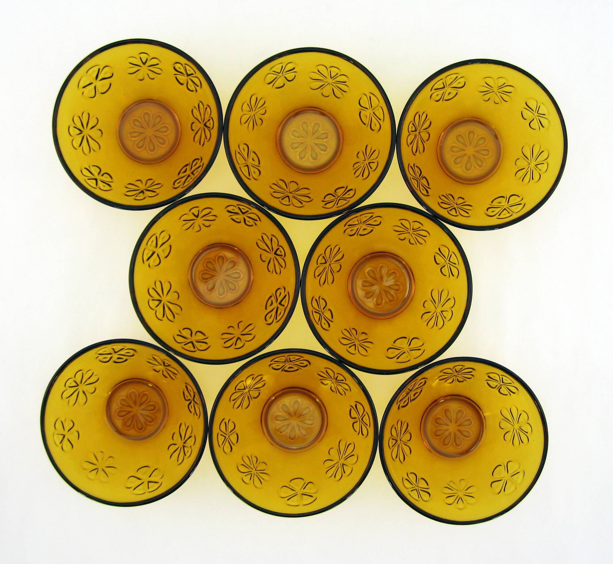8 amber yellow glass bowls - embossed flower patterns - Daisy Vereco France - vintage 70s