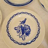 Set of 12 mismatched dinner plates