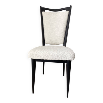 Fully restored vintage chair in boucle fabric.
