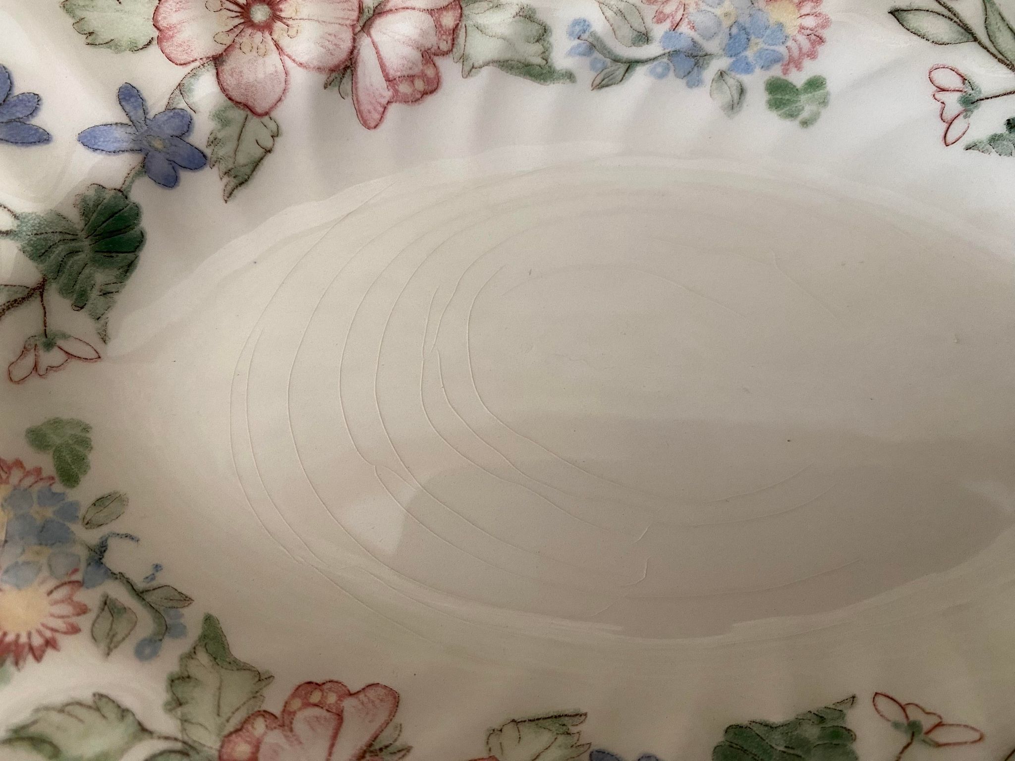 Small oval English earthenware dish Muott Meakin décor Spring Fields