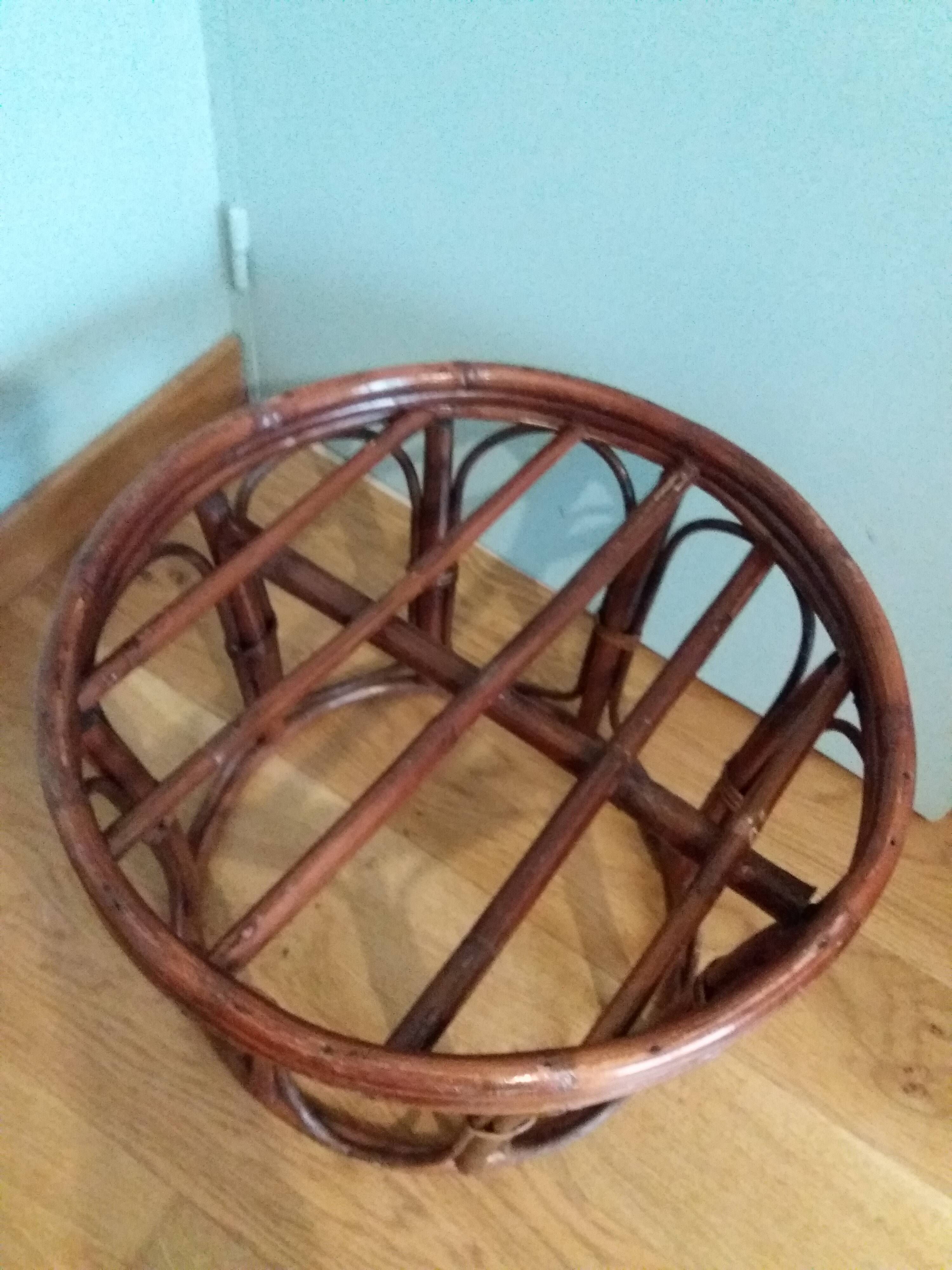 Wicker pouf with cushion