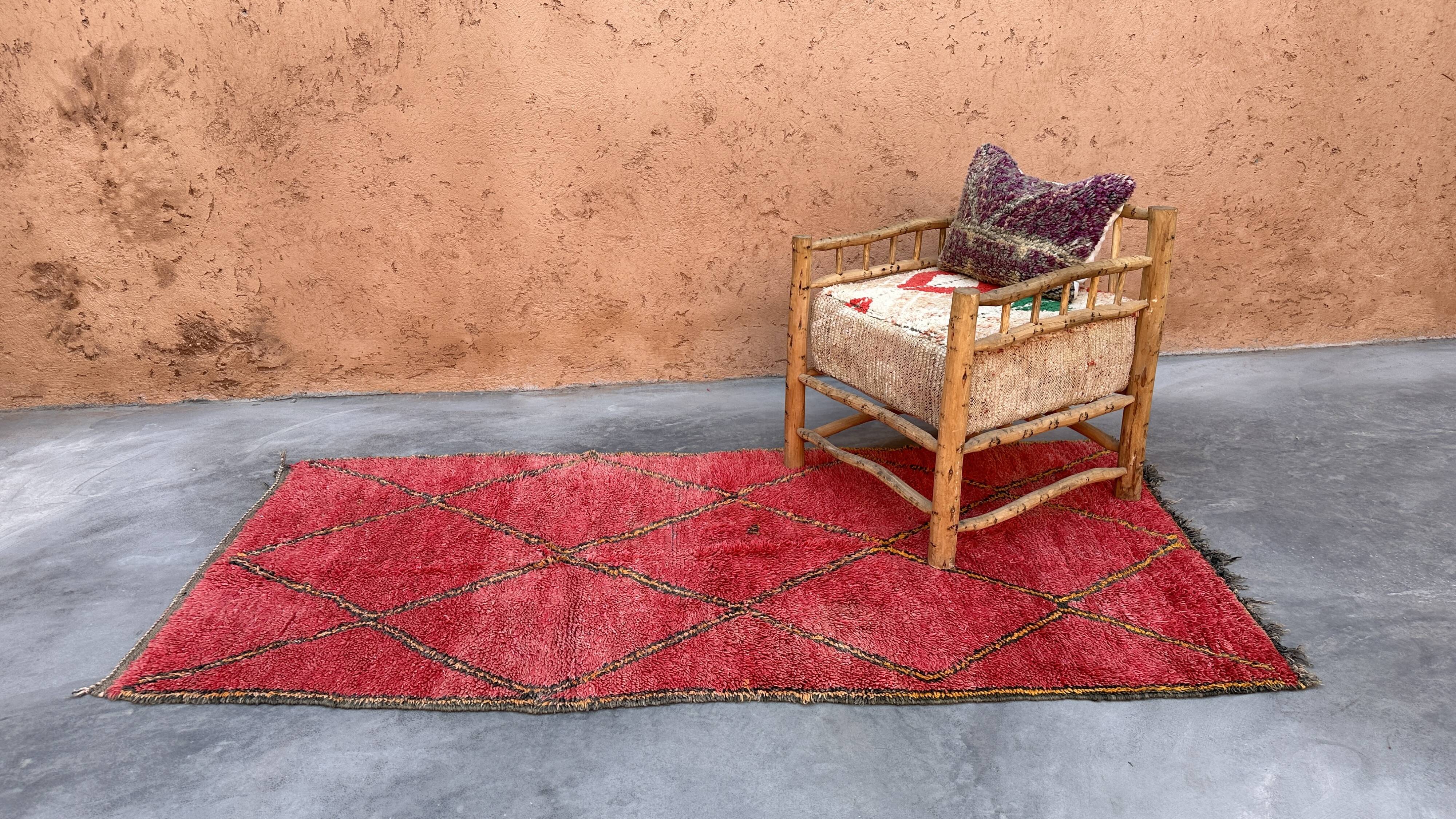 Red Boujad Moroccan rug - 252 x 124 cm