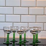 6 white wine glasses