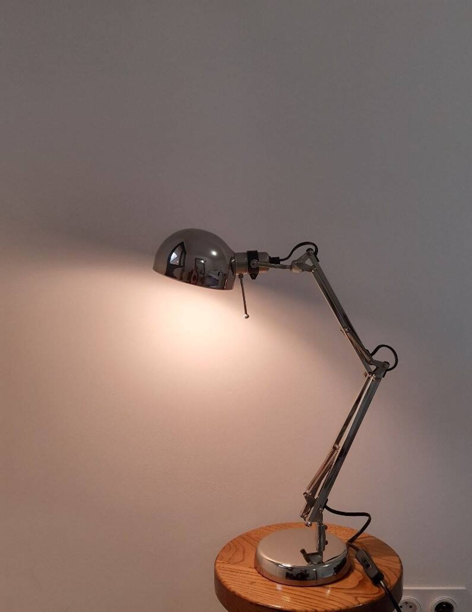 Pair of articulated lamps vintage 1980s industrial design