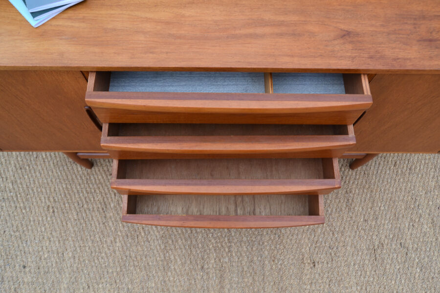 English teak row, 138 cm