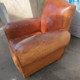 Pair of club chairs with mustaches in havana leather in their juices circa 1930