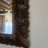 Miroir en bois sculpté