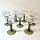 7 verres à vin d'Alsace Roemer, pieds gradins vert mousse et liseré doré