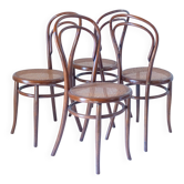 Ensemble de quatre chaises de salle à manger en bois cintré et en osier par Josef Hoffmann, Labele des années 1900.