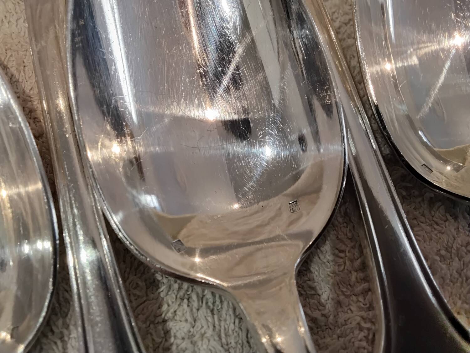 12 silver plated dessert spoons, goldsmith Alfenide, St LXVI pearls