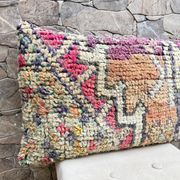 Vintage Berber kilim cushion cover: Moroccan wool cushion 60x40cm