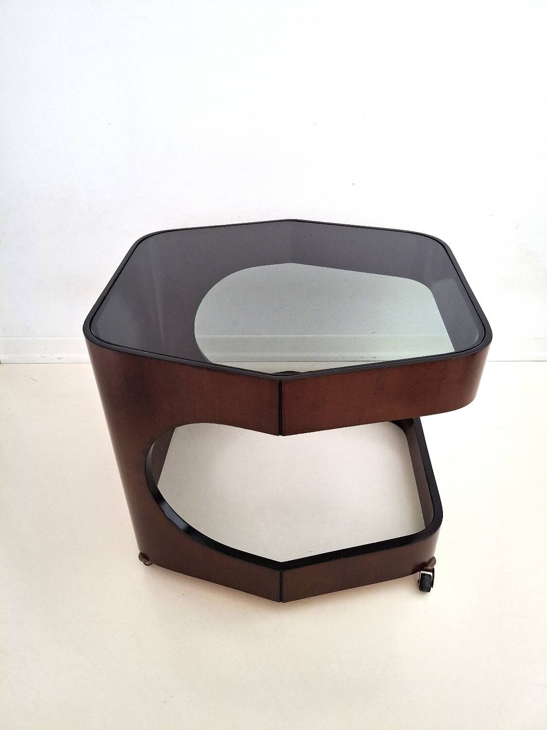 Table basse italienne vintage sur roulettes, années 1970