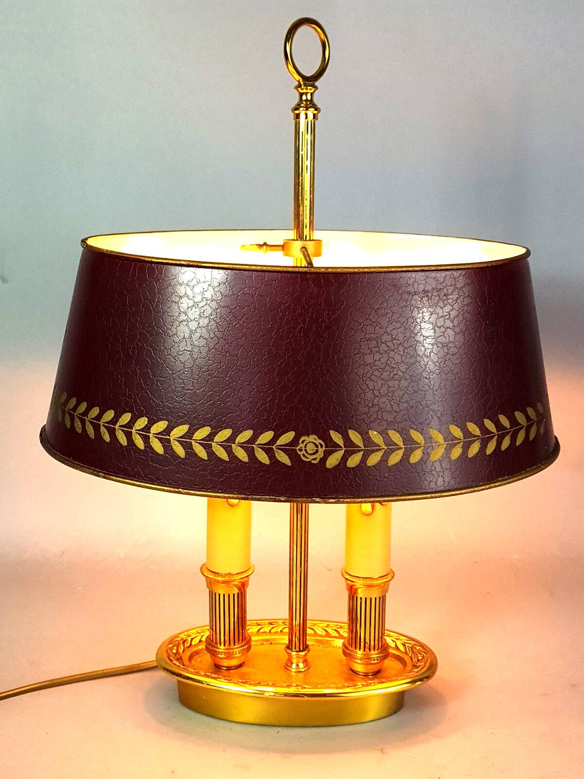 Lampe bouillote style Empire bronze doré abat-jour métal bordeaux C548