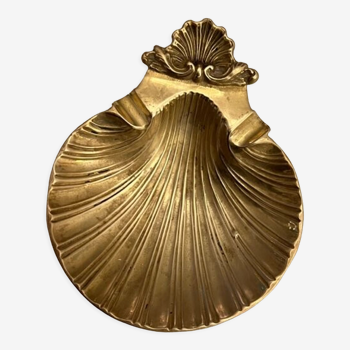 Brass ashtray in the shape of a shell