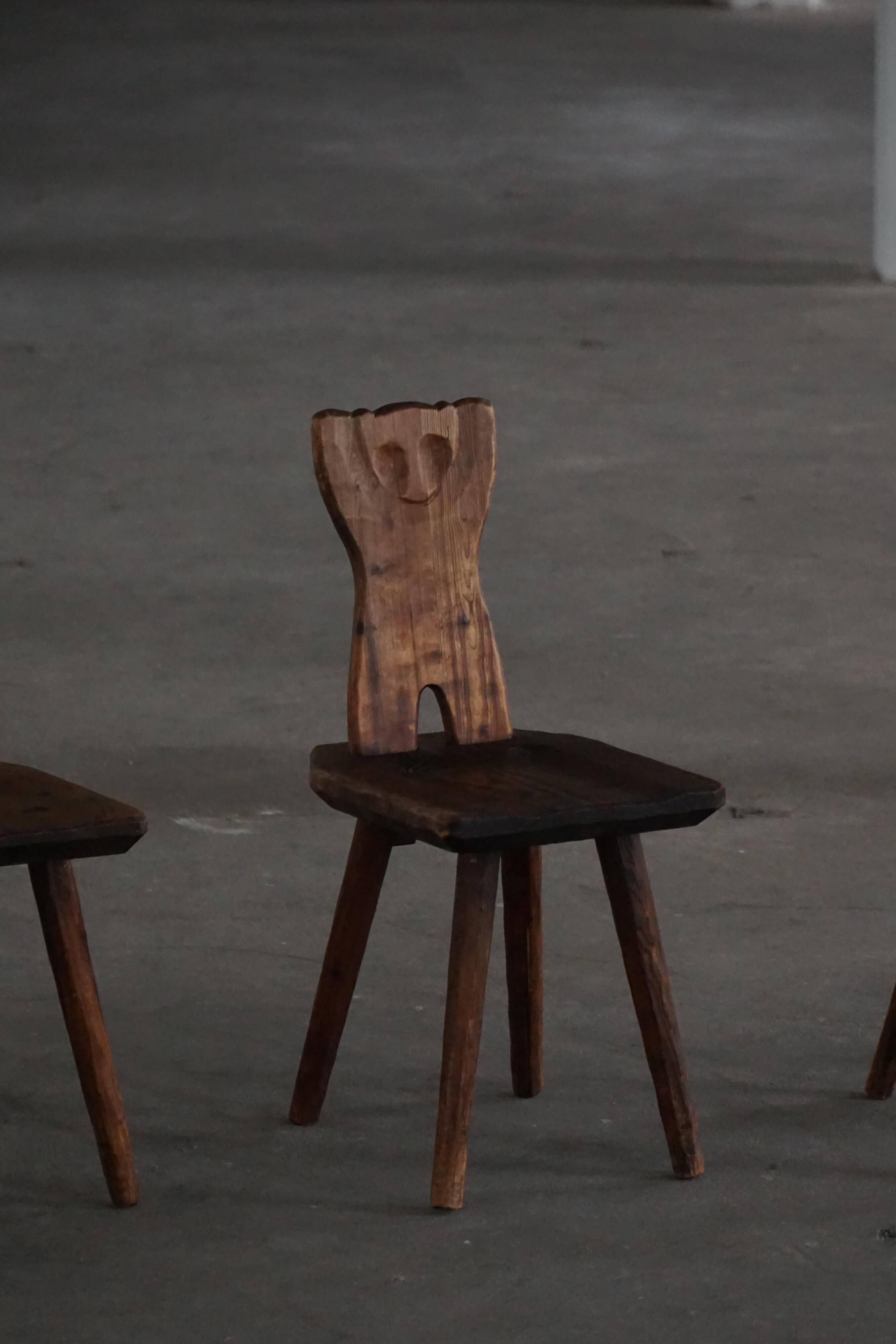 Mid-century Swedish ensemble, set of 4 "Sports Cabin" chairs handmade in pine, 1940s.