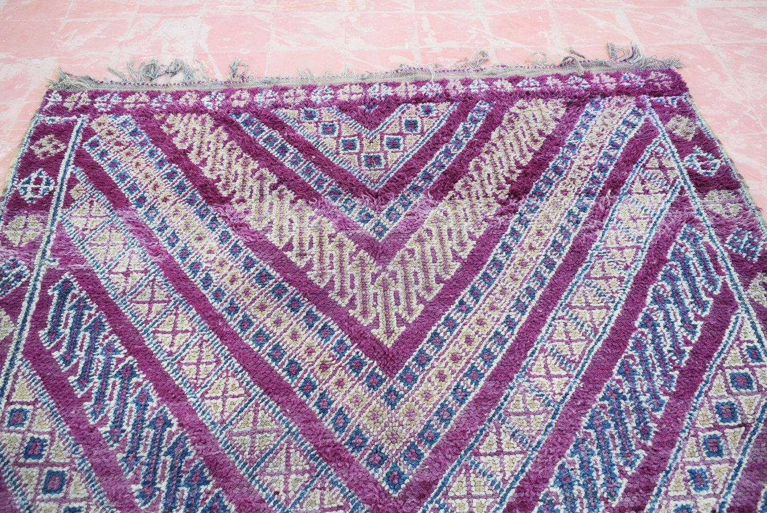 Carpet Beni Mguld vintage 360x160cm