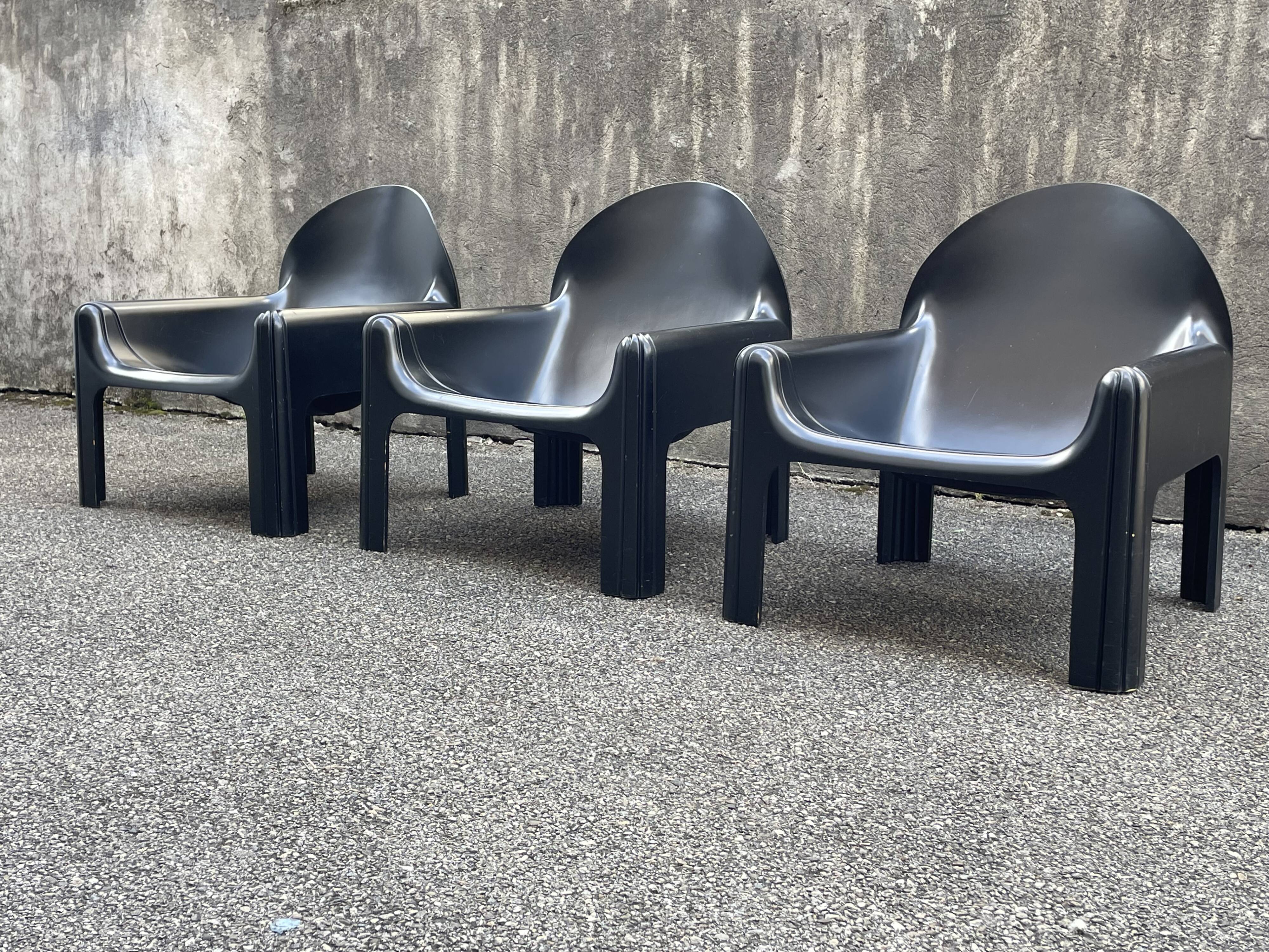 4794 armchair by Gae Aulenti for Kartell