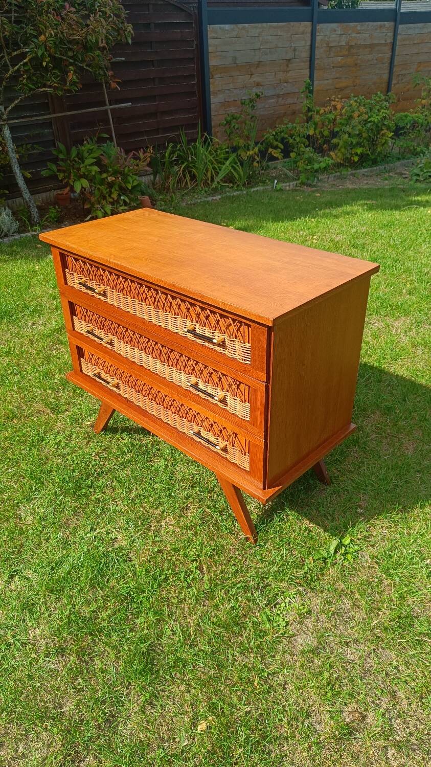 Rattan and wood splayed-leg chest of drawers