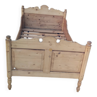 Vintage pine bed chalet style Savoie for one person