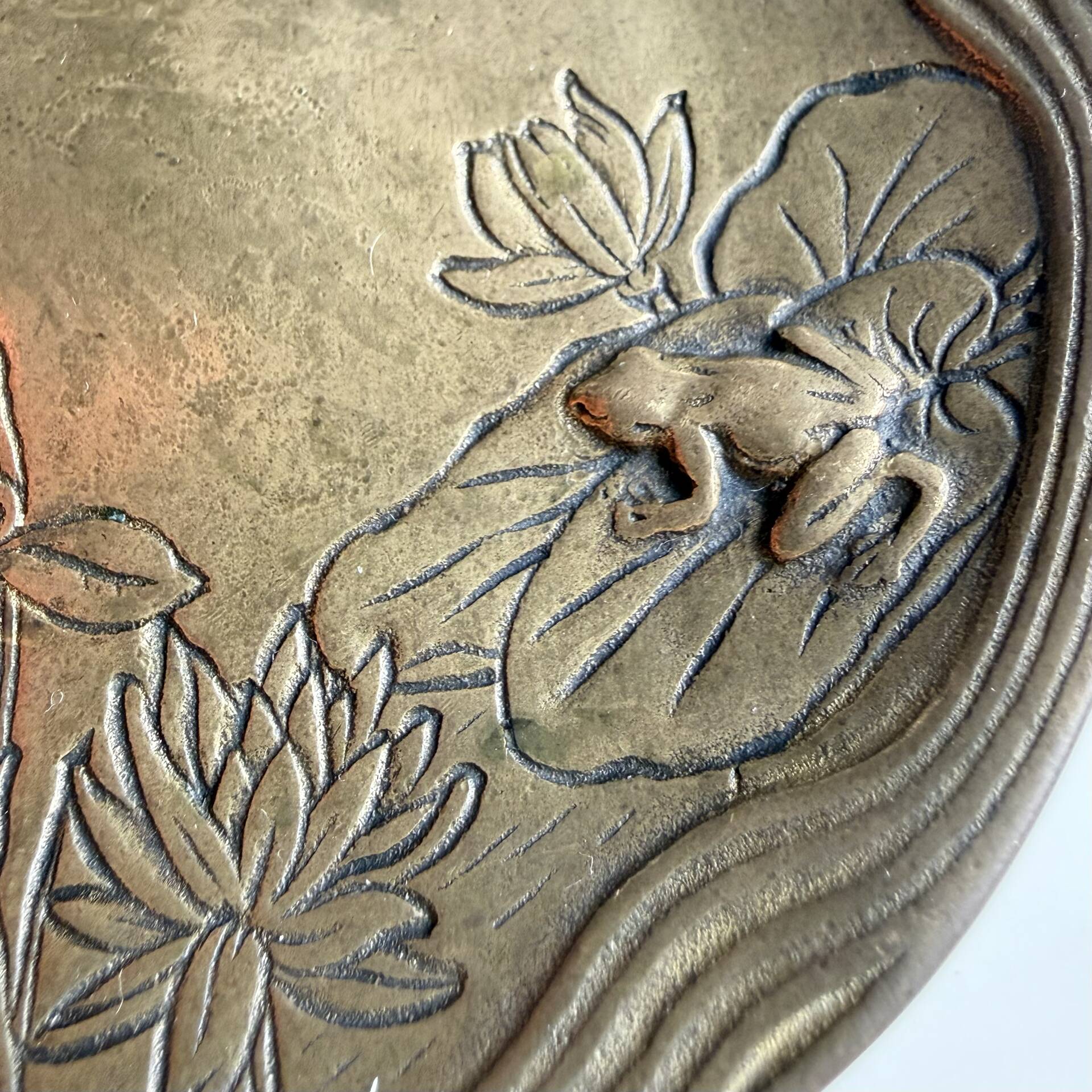 Vintage Austrian brass plate, frog on lily pad, Art Nouveau, Jugendstil ring.