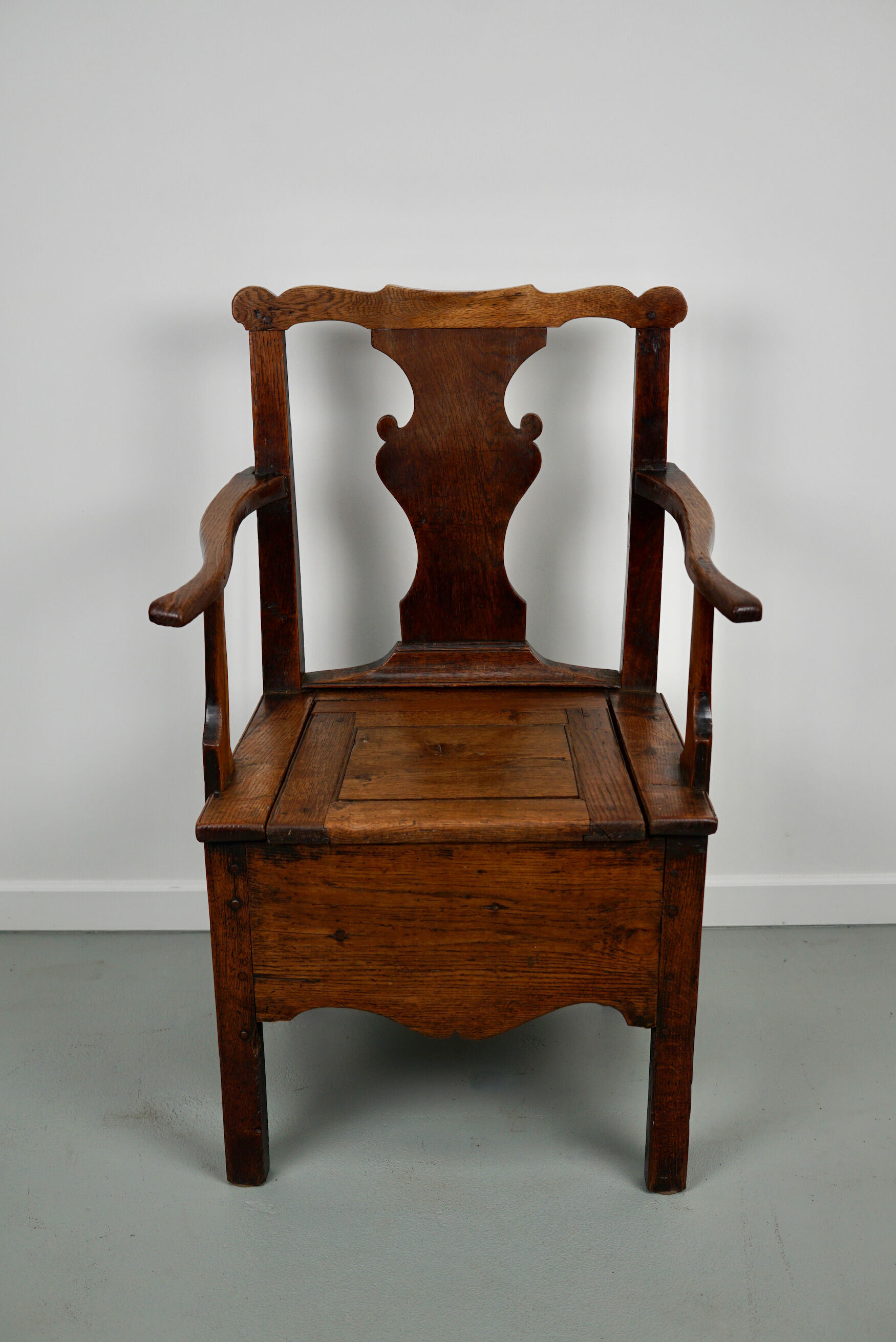 Antique english oak commode chair 18th century