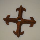 Cast iron anchor