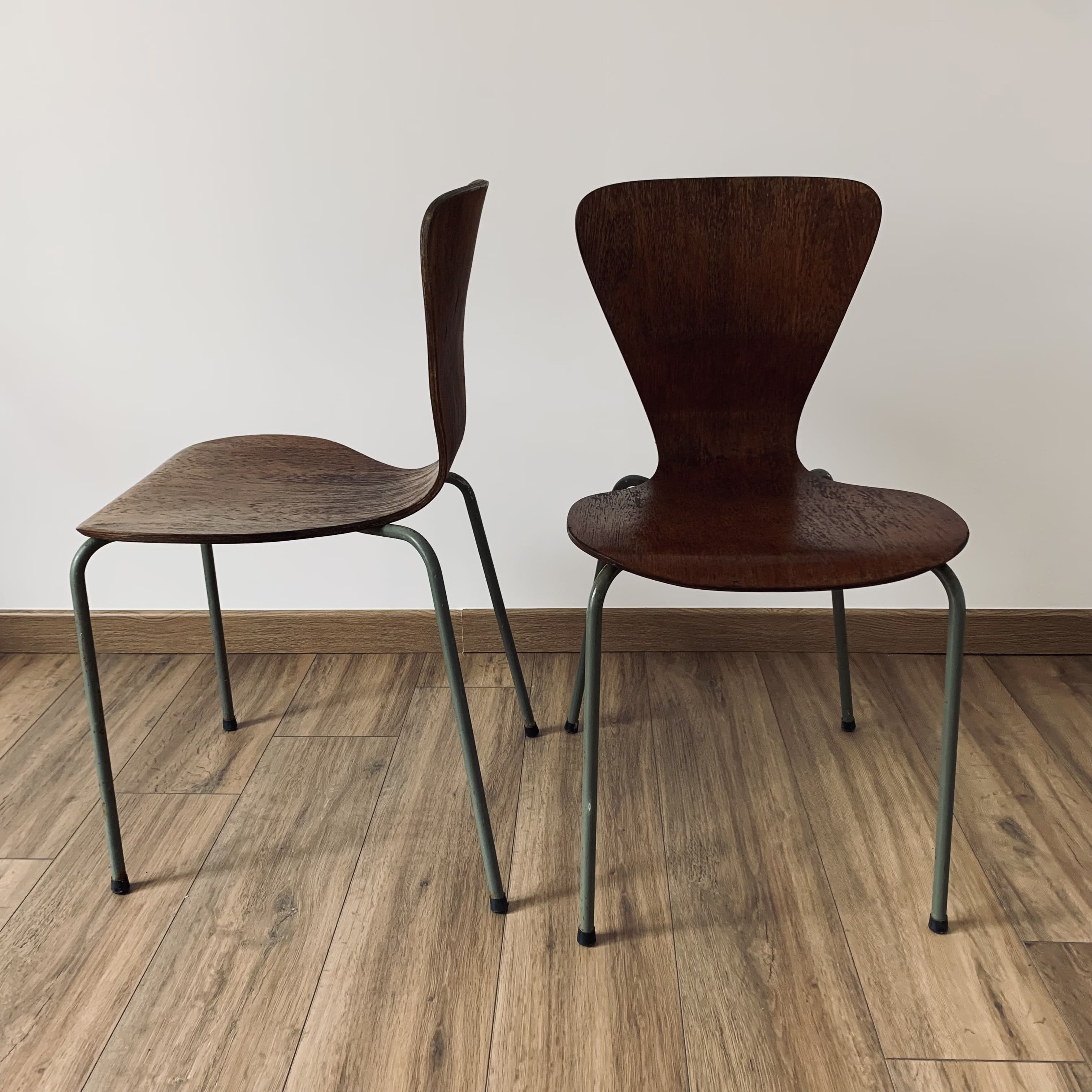 Pair of 3107 chairs - wood & metal