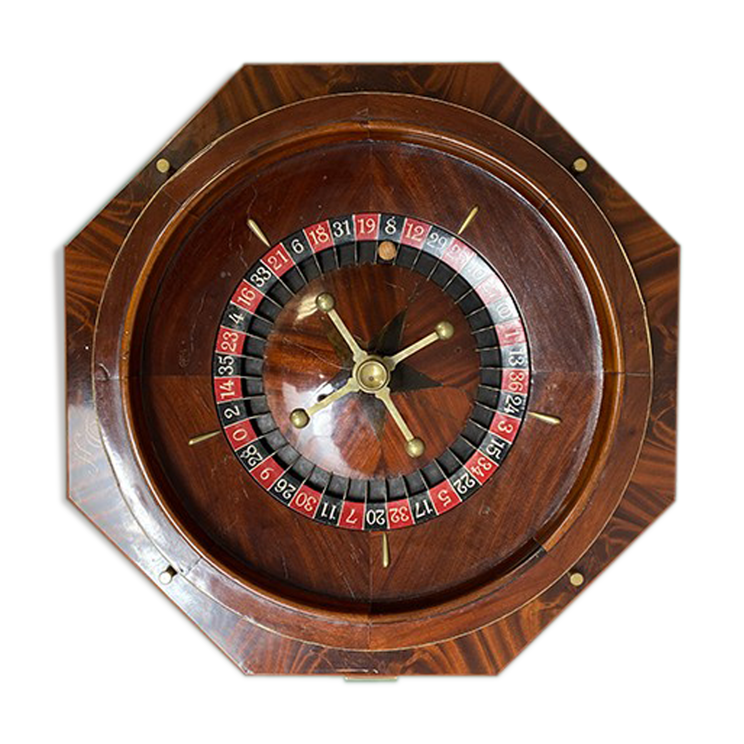 Octagonal mahogany roulette from the 19th century