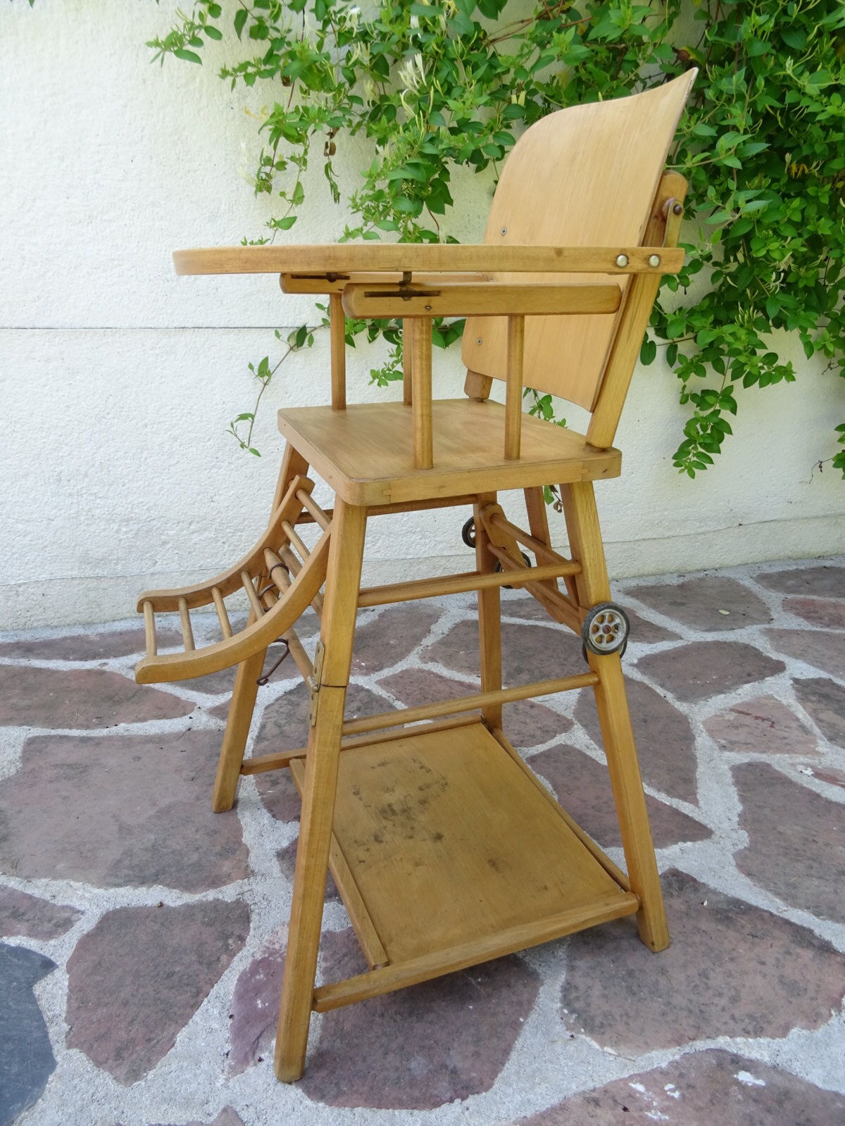 Chaise haute bébé Baumann