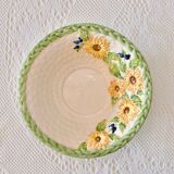 Large salad bowl / fruit bowl in hand-painted sunflower slip