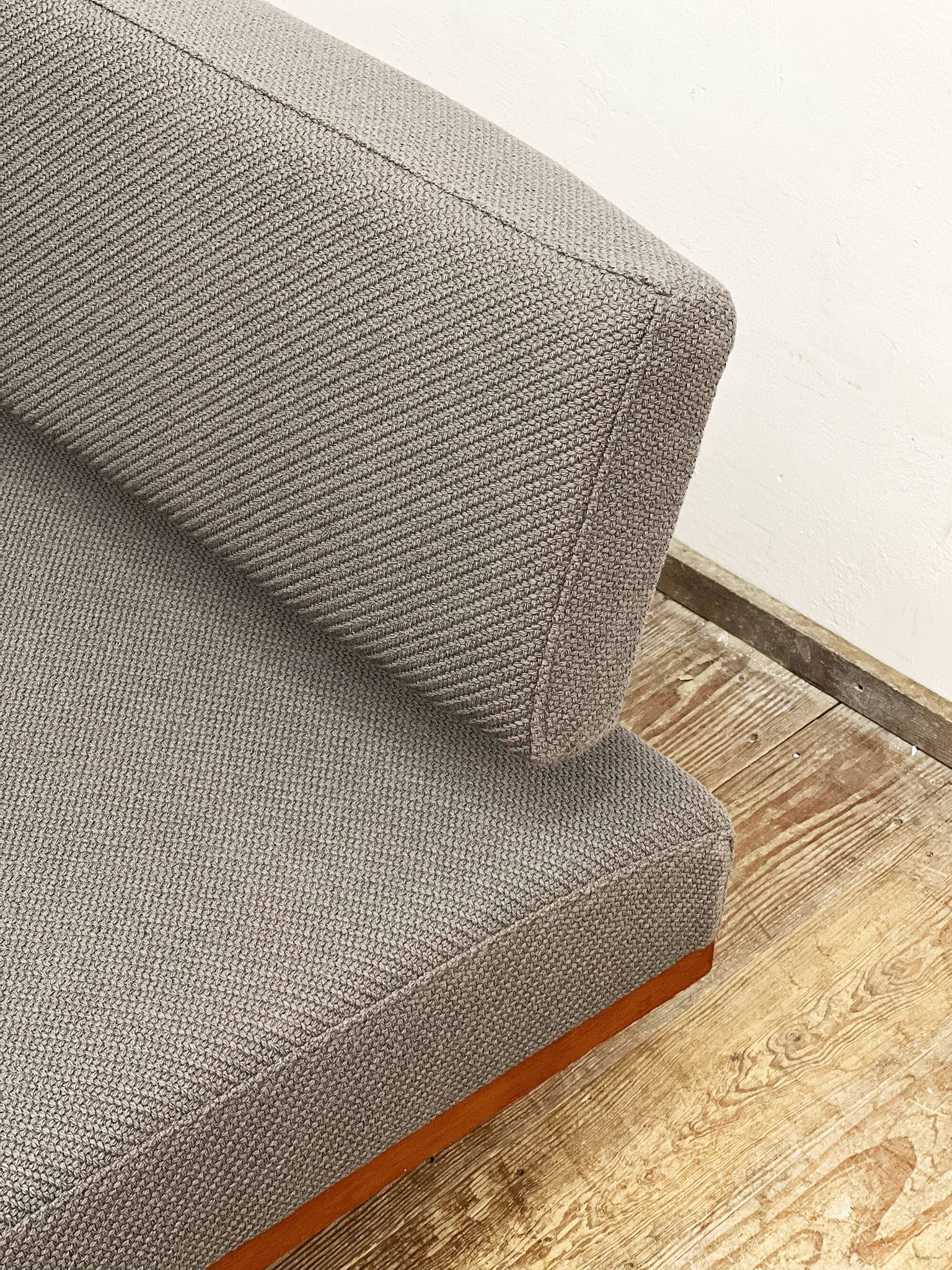 Mid Century Design Extendable Three-Seat Sofa or Daybed by Hans Bellmann for Wilkhahn