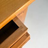 Elm chest of drawers