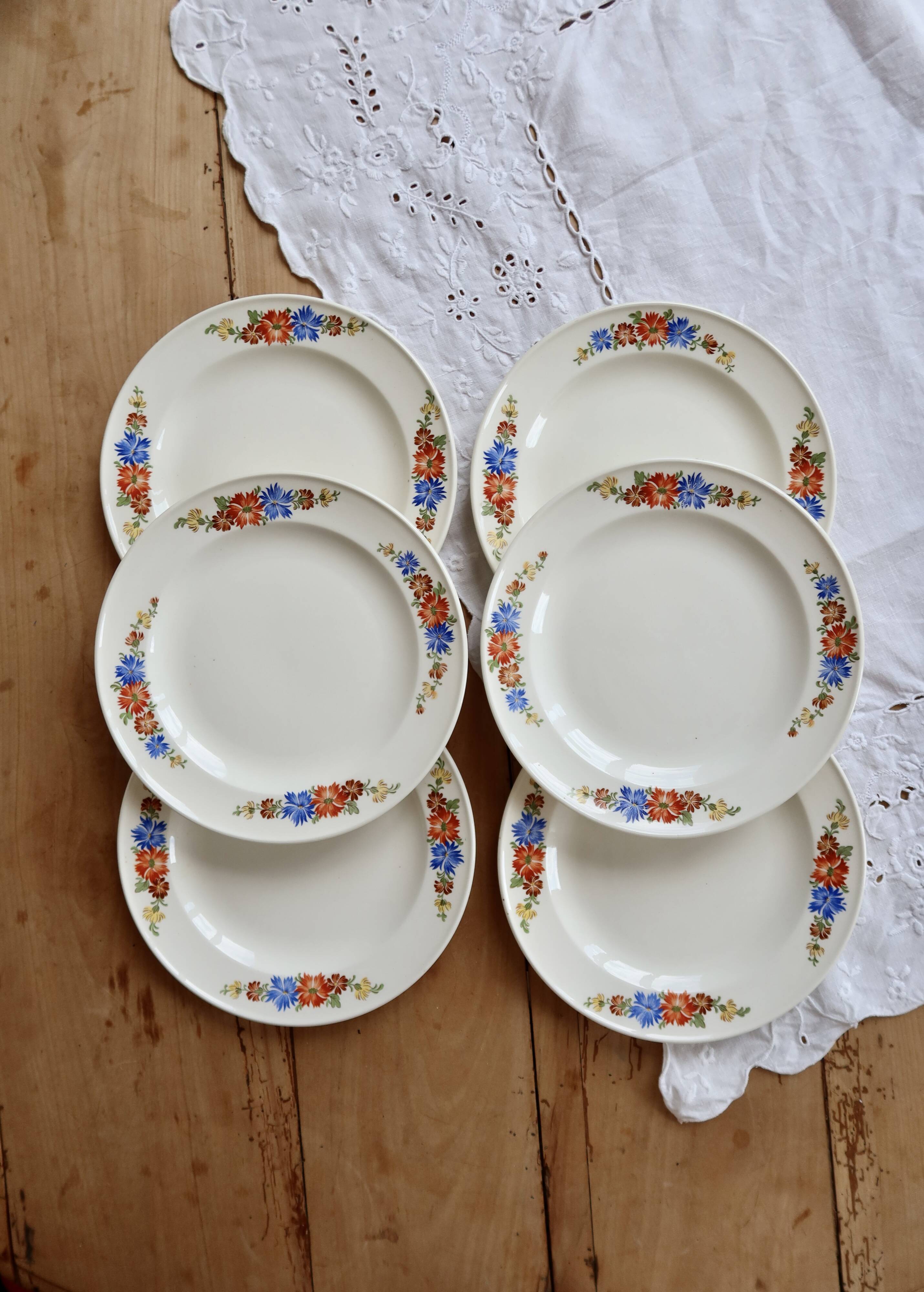6 dessert plates earthenware Royal Sphinx Maastricht - Floral pattern