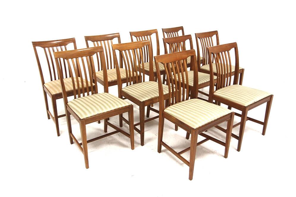 Set de 10 chaises scandinave en noyer, Suède, 1960