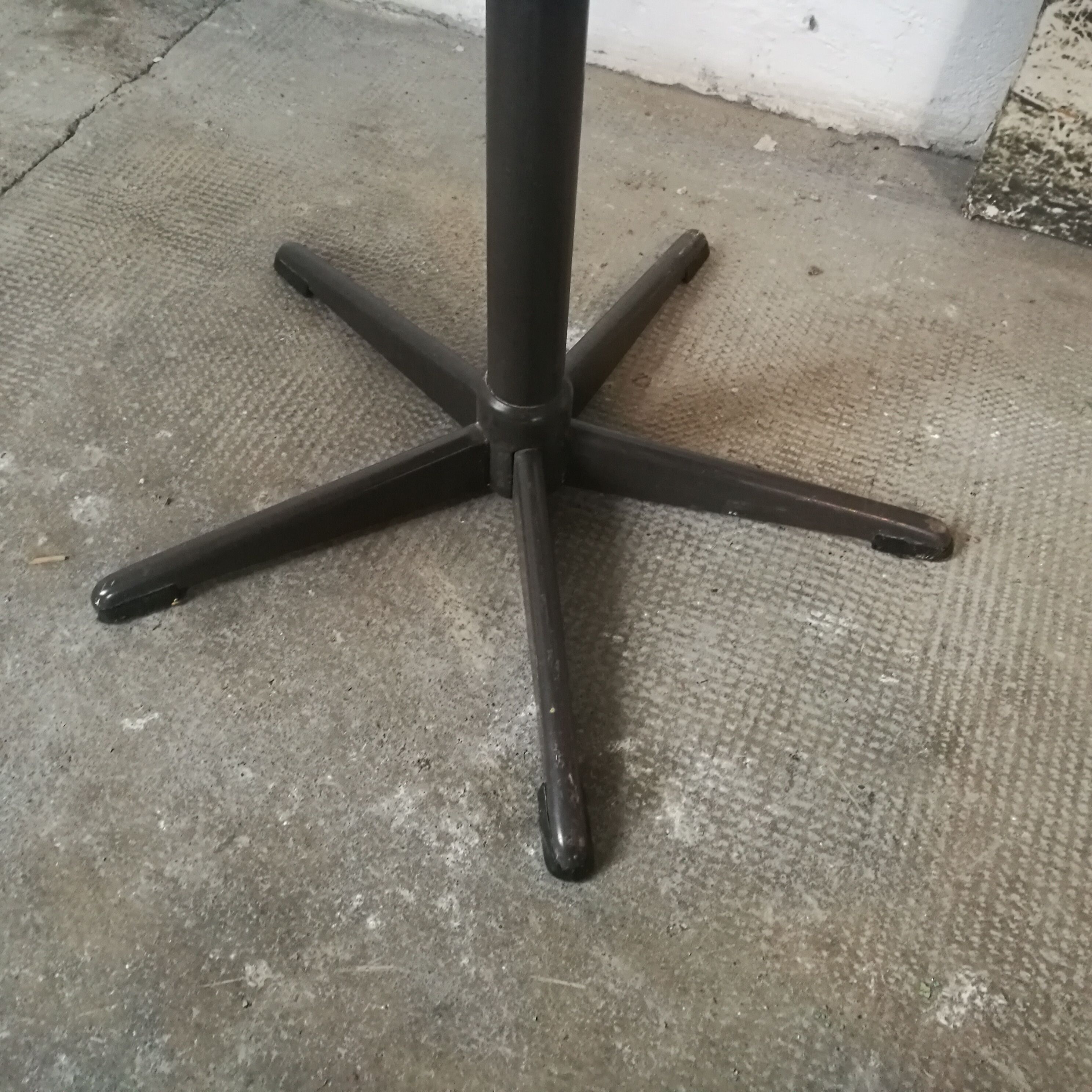 Pair of chairs Pagholz, Flototto