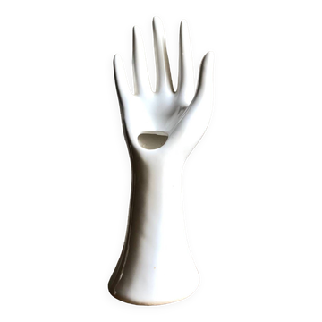 Handmade white ceramic ring sizer