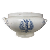 Ceramic basin