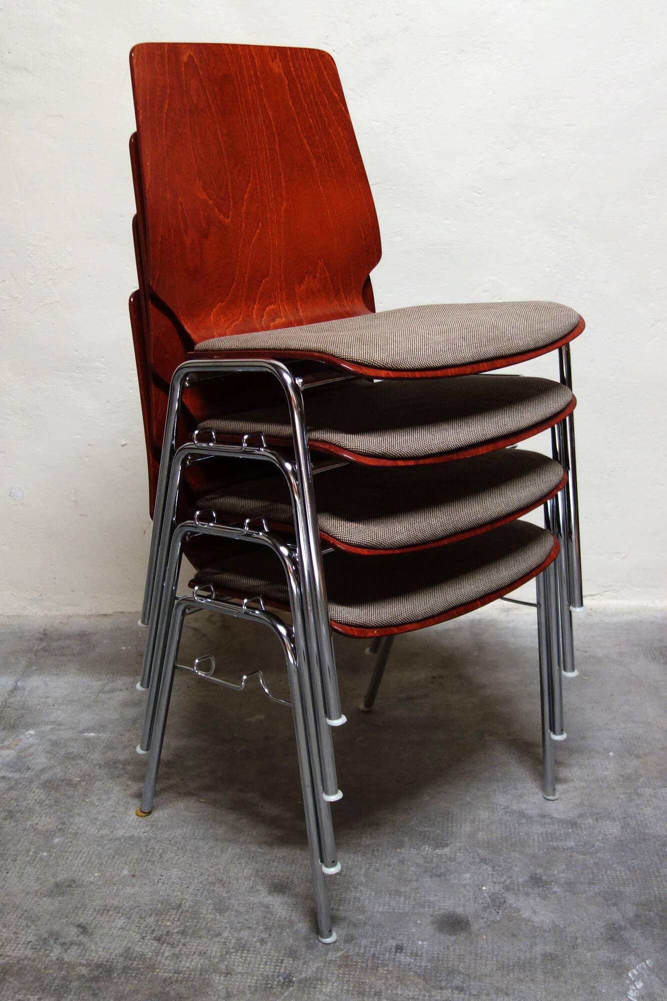 Set of 4 Hiller chairs, Germany, 1970s