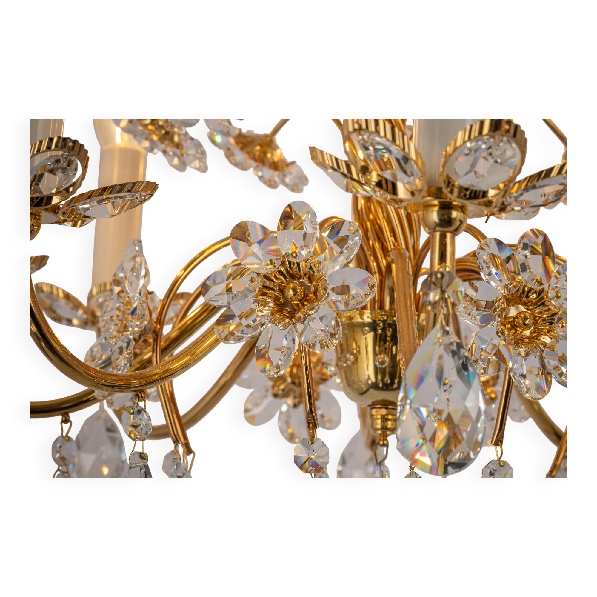 Large flower-shaped chandelier in gilded brass by Palwa, Germany, 1970s.