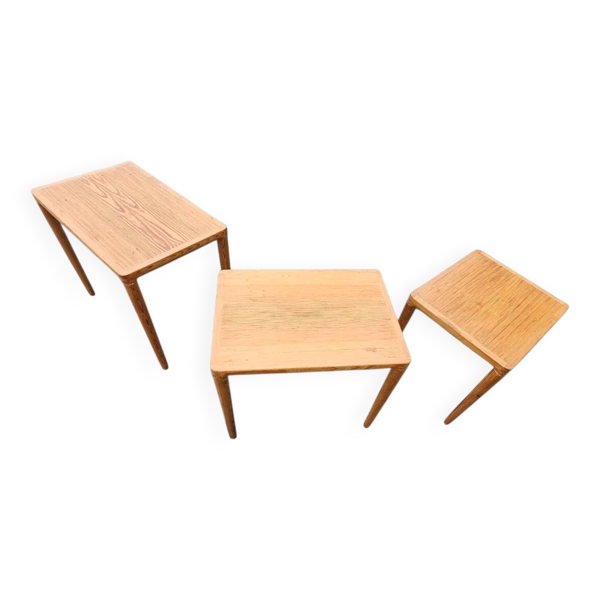 Ensemble de 3 tables gigognes en chêne massif / Henry Walter Klein pour Bramin / 1970